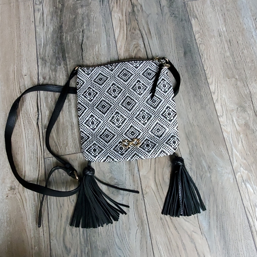 Crossbody bag